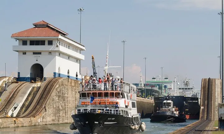 Panama Canal Full Transit Tour