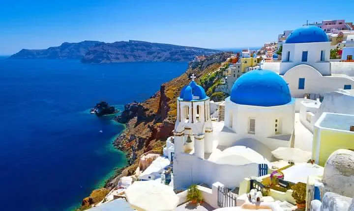 Round trip transfer For Oia