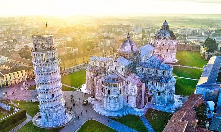 Pisa Afternoon Tour from Florence + Skip-the-Line Access