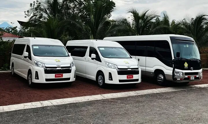 Shuttle from San Jose to La Fortuna