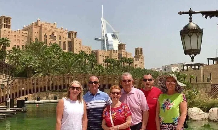 Dubai Private Layover Tour - 6 hours (Small Group - Day & Night)