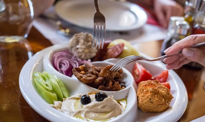 Budapest Jewish Cuisine & Culture Walk