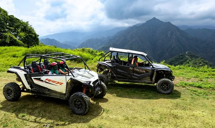 RZR through the mountains of Puerto Vallarta perfect for cruisers