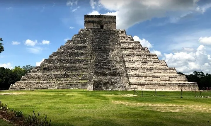 Chichen Itza Deluxe from Cancun to Playa del Carmen