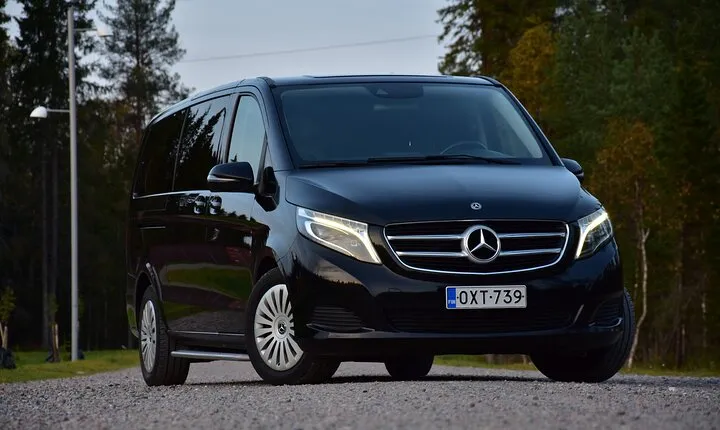 Private Group Transfer to Ranua Zoo from Rovaniemi