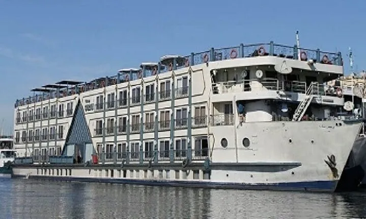 Nile Cruise from Luxor to Aswan 6 Nights 7 Days