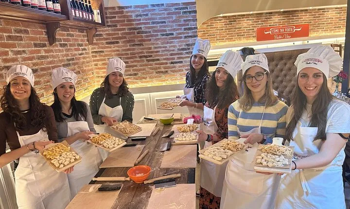 Experience Roma's Local Cuisine