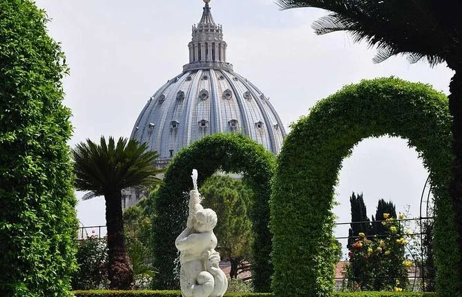 Christmas Vatican Tour