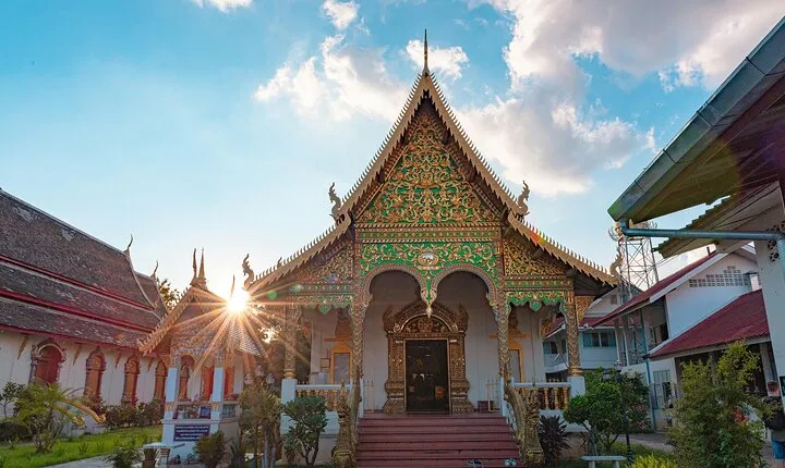 Chiang Mai: Twin Pagodas and Wachirathan Waterfall, private
