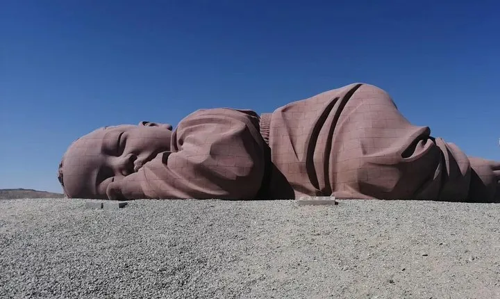 Private Day Tour to Xuanquanzhi Ruin and Statue of Son of Earth from Dunhuang