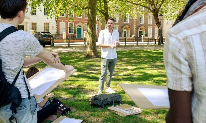 Bristol Sketching Tour for Beginners and Improvers