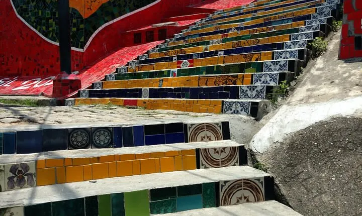 Best Santa Teresa Private Tour with Selaron Stairs