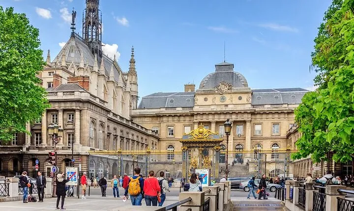 Sainte Chapelle and Conciergerie Tickets