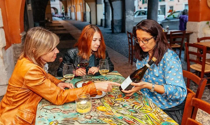 Drinks & Bites in Verona Private Tour