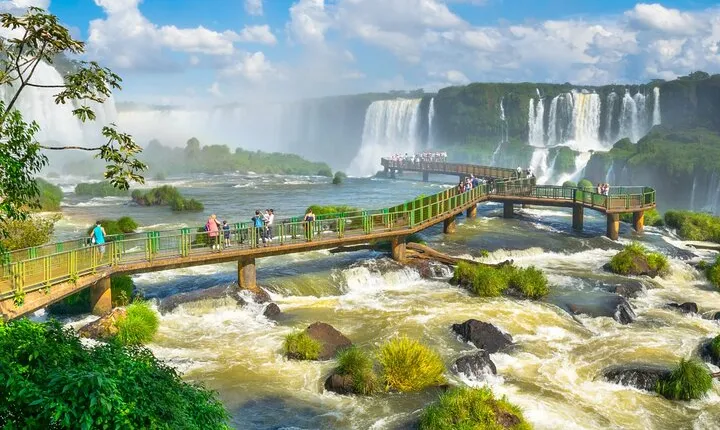 Iguaçu Bird and Waterfall Park