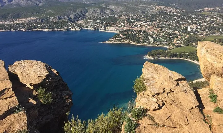 Private Excursion Cassis and Marseille City Tour