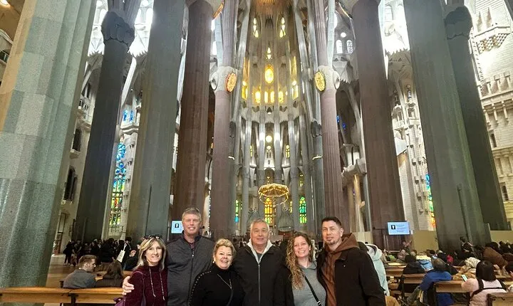 Barcelona Private Tour From Sant Pau to Sagrada Familia