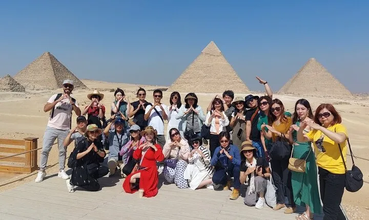 5 Day Private Pyramids Tour in Cairo with a Guide