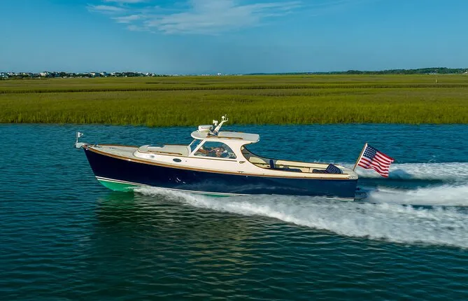 Classic Yacht Charter around Wrightsville Beach