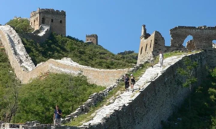 Private Unrestored Great Wall Hiking Tour from Gubeikou to Jinshanling