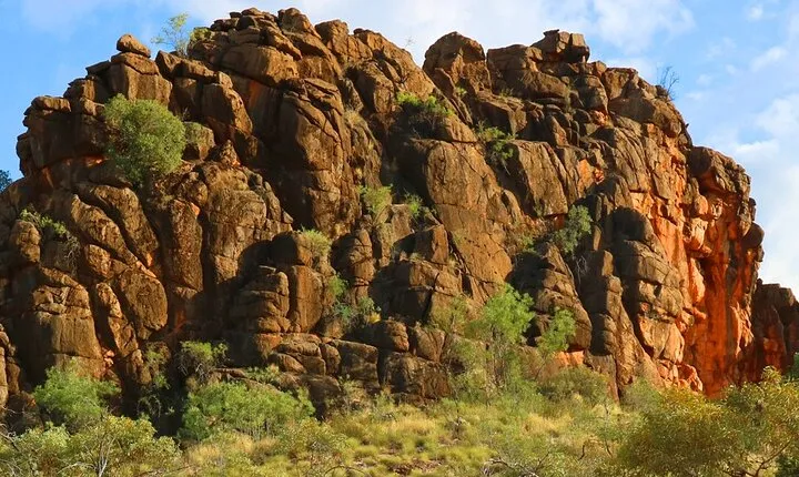 Alice Springs to Ross River Resort: A Self-Guided Outback Drive