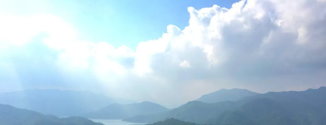 Thousand-Island Lake & Pinglin Tea Plantation guided tour from Taipei