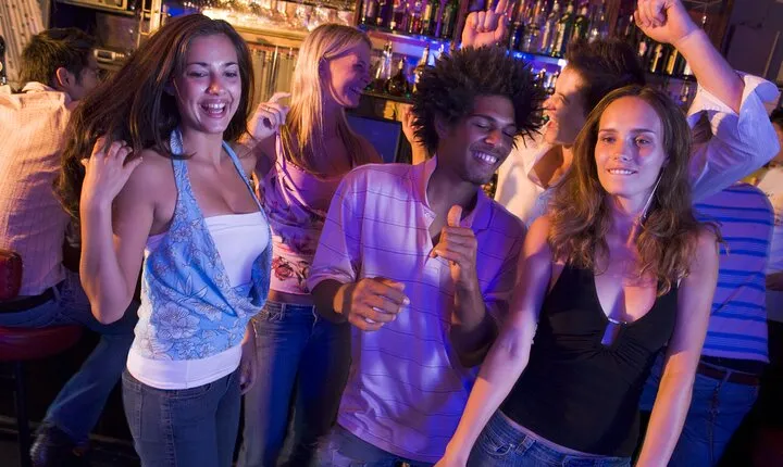 Miami: Party Nightclub Cruise with Music & Open Bar