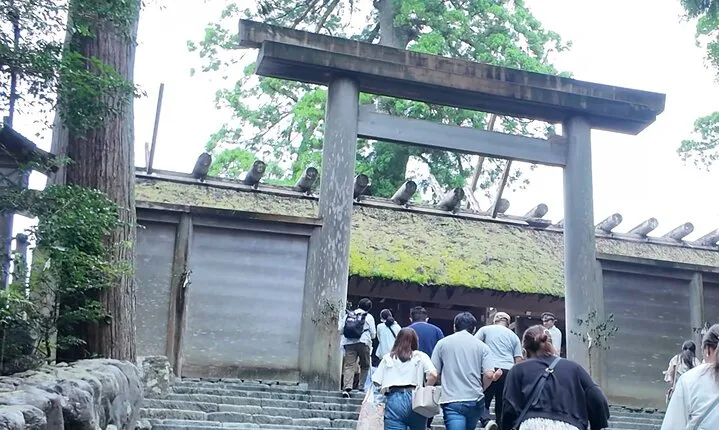 Ise Shrine Pilgrimage and Meoto Iwa Bus Tour