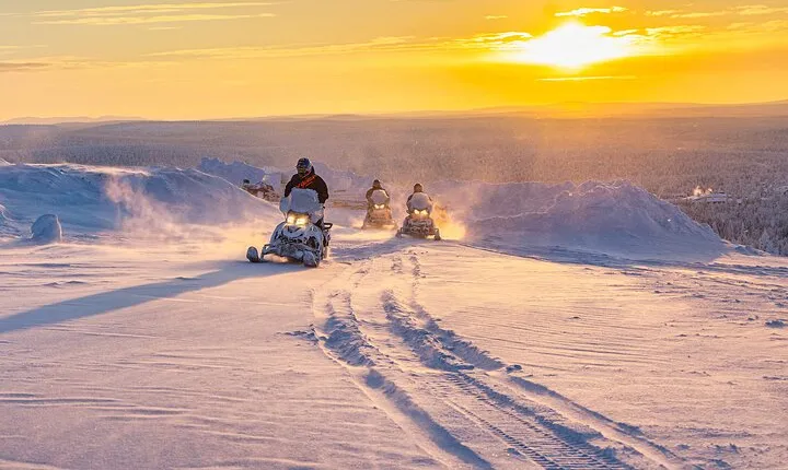 Snowmobile Adventure in Lapland