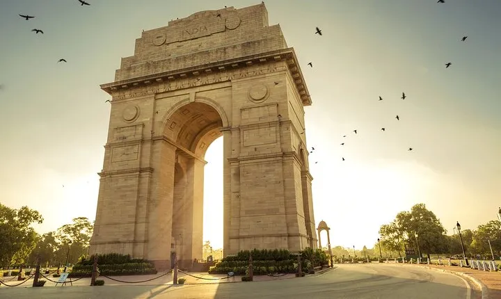 Early morning Delhi tour