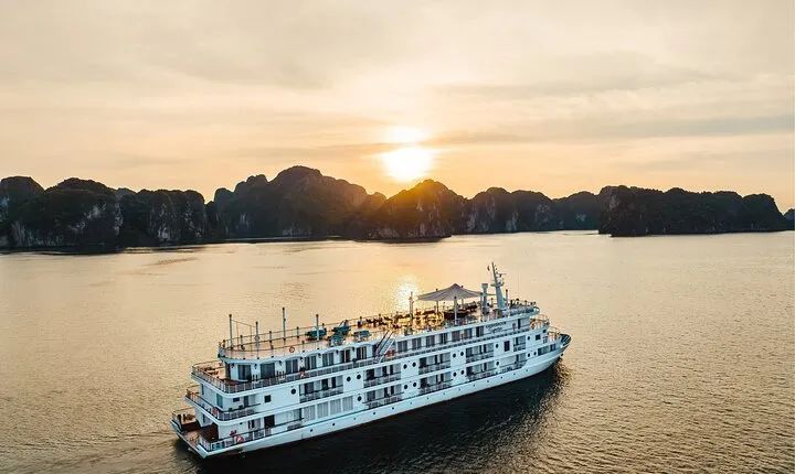 Aphrodite Cruise 2-day visit Halong Bay and Lan Ha Bay from Hanoi