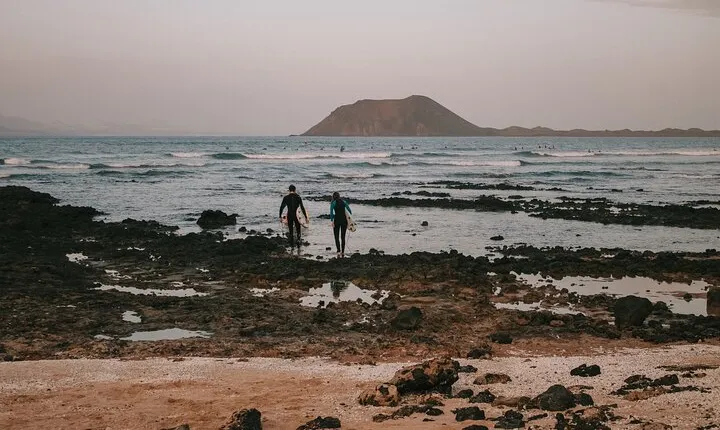Come surf with me! Surf In Fuerteventura by Sealover