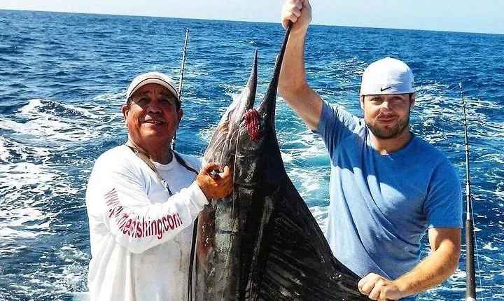 Fishing by private boat
