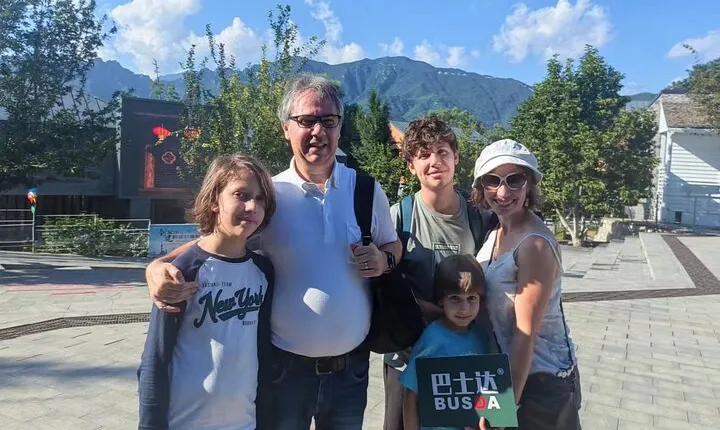 Beijing Full-Day Bus Trips: Mutianyu, Summer & Old Summer Palaces