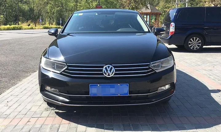 Urumqi Diwobao Airport Chauffeur Service, Urumqi Airport Transfer, Pickup