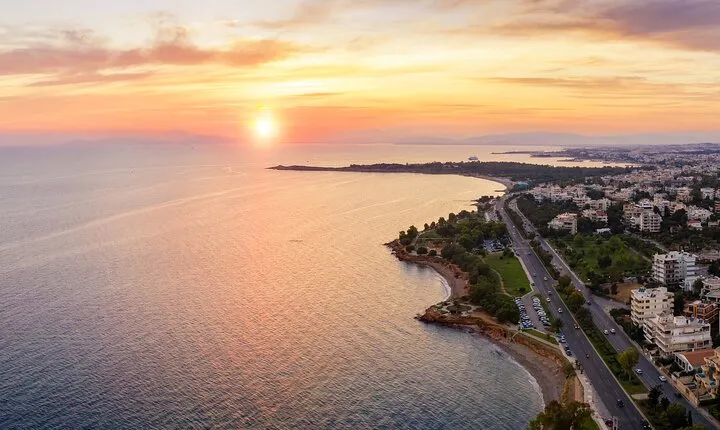 Private Tour from Athens to Sounion, Vouliagmeni Lake & Thoricus