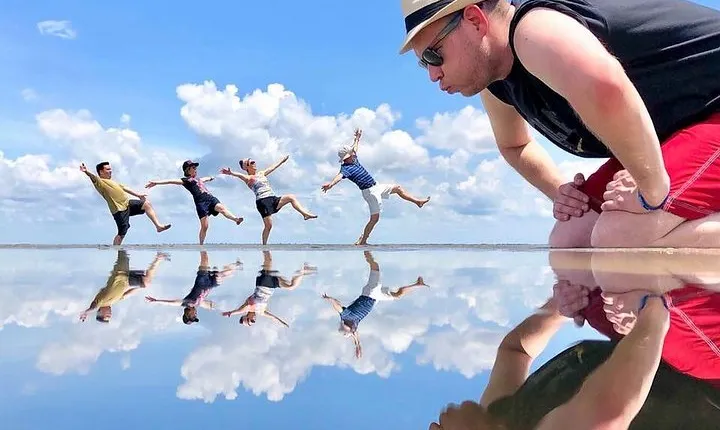 Total Reflection - Sky Mirror Tour to Kuala Selangor with Lunch