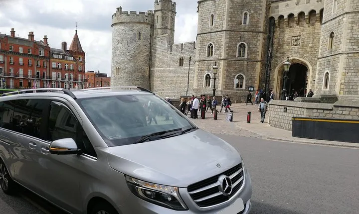 Luxury Private Vehicle Day Hire from & to London via Stonehenge & Windsor Castle