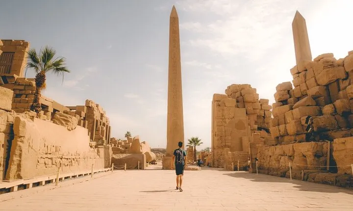 Amazing 3 Night Nile Cruise Aswan to Luxor including Balloon By Plane from Cairo