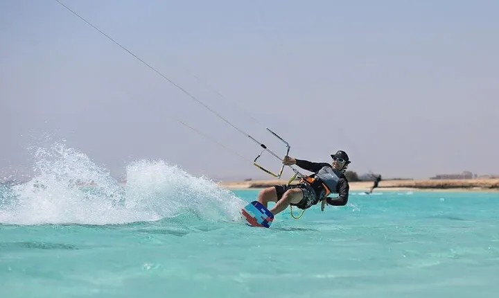 Unleash the Thrill 3-Days Kite Surfing Adventure - Hurghada