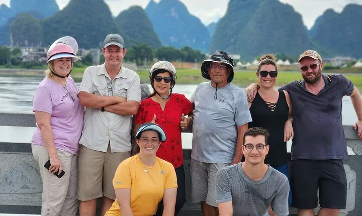 2 Days Guilin Sightseeing Tour with 4 star curise VIP seats