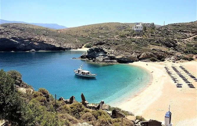 Vitali beach tour in Andros