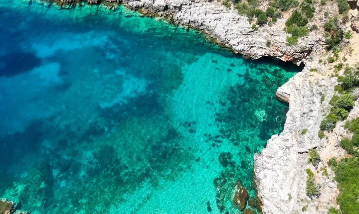 Speed Boat Tour to Secret Beaches