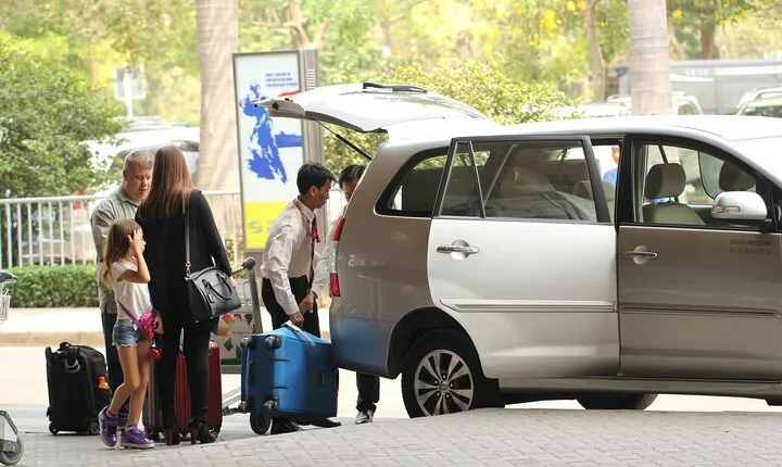 Hanoi Airport Transfer ( Airport to Hanoi Old Quarter)