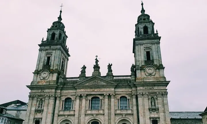 2 Hours Private Walking Tour in Lugo