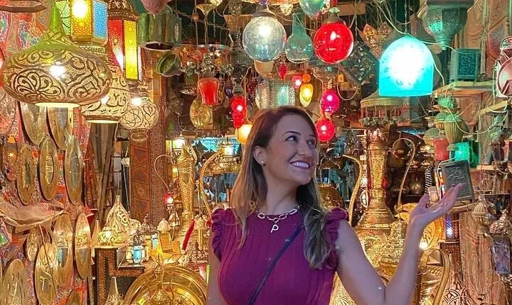 Private Tour to Giza pyramids Egyptian Museum and Khan Market