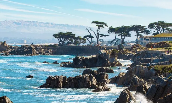 Carmel by the Sea 2-Hour Private Walking Tour