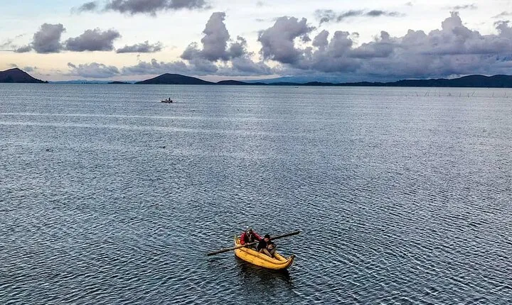 Private Day Tour from La Paz to Tiwanaku and Lake Titicaca