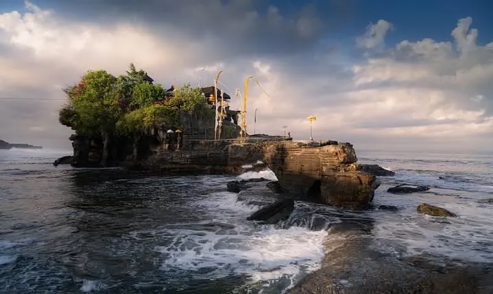 Full Day Private Tour of Tanah Lot