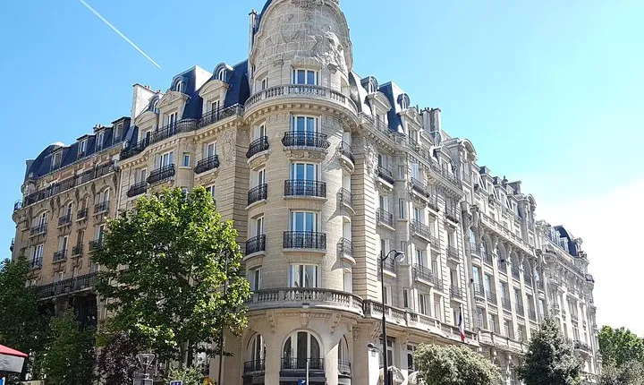 Customized 2-Day Private Tour in Paris